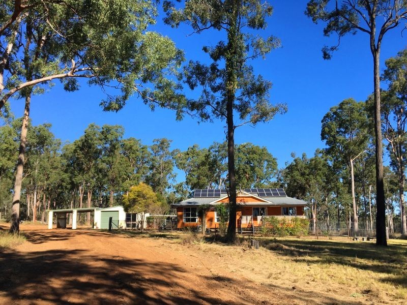 15 Julie Street, Kingaroy QLD 4610