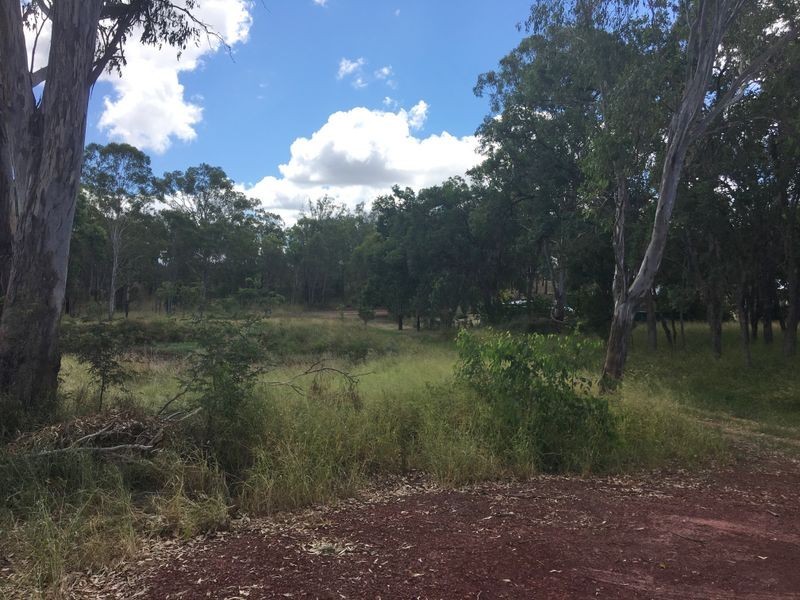 14 Main Street, Hivesville QLD 4612