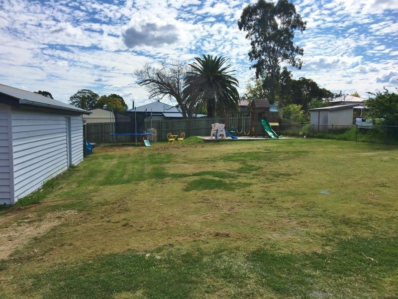 7 Moonya Street, Kingaroy QLD 4610
