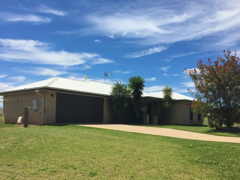 6 – 8 Lorikeet Circuit, Kingaroy QLD 4610