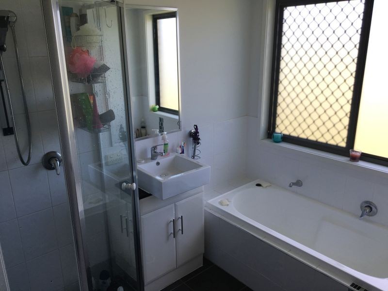 6 – 8 Lorikeet Circuit, Kingaroy QLD 4610