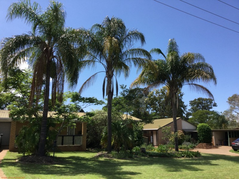 12 Willowglen Street, Kingaroy QLD 4610