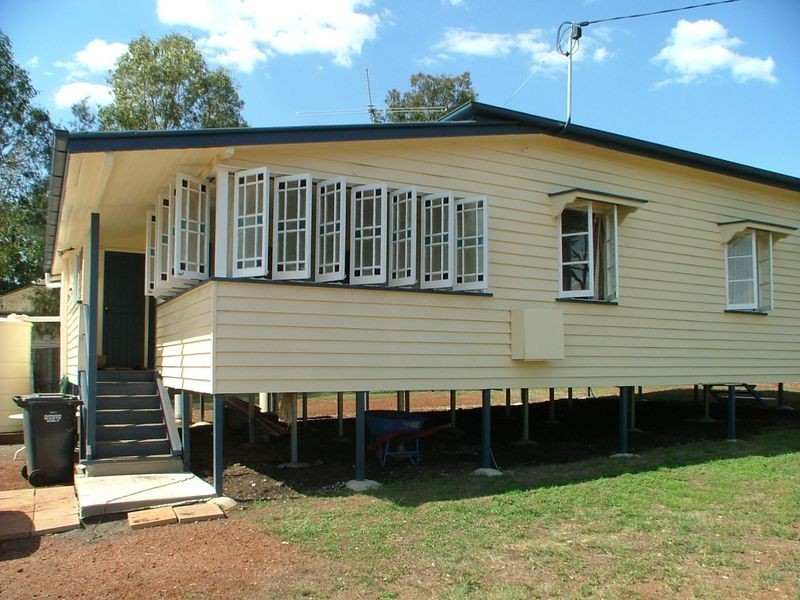 159 Youngman Street, Kingaroy QLD 4610