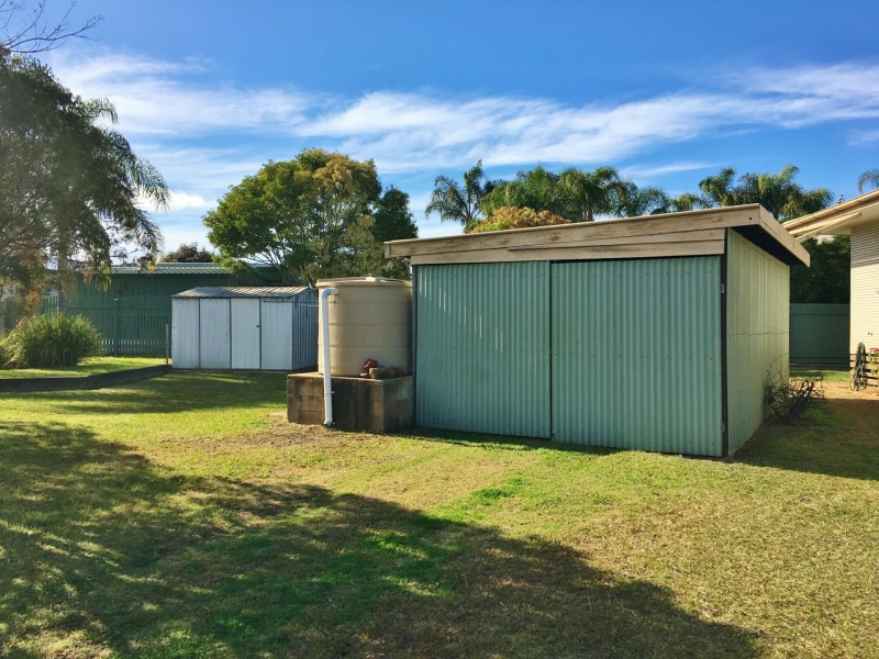 18 Baron Street, Kingaroy QLD 4610