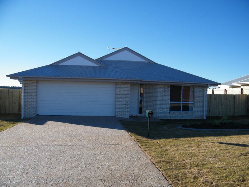 60 Frangipani Drive, Kingaroy QLD 4610