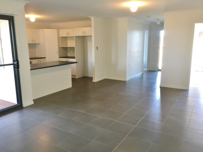 71 Buckingham Street, Kingaroy QLD 4610