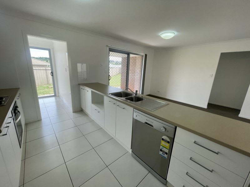 14 Casuarina Street, Kingaroy QLD 4610