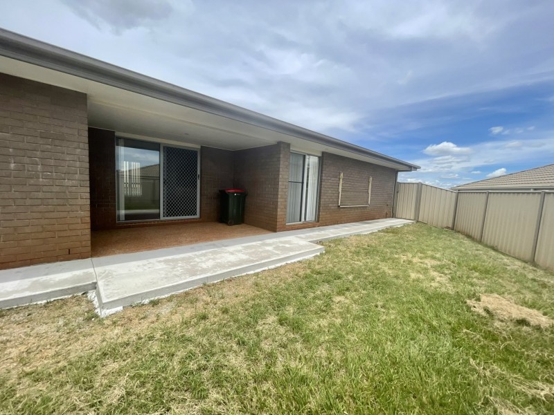 14 Casuarina Street, Kingaroy QLD 4610