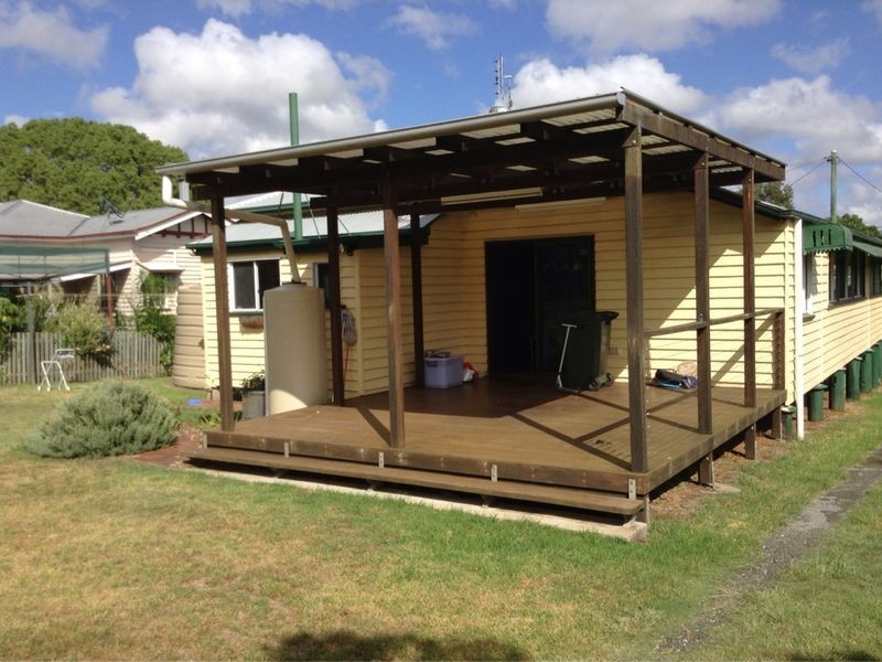 22 Baynes Street, Wondai QLD 4606