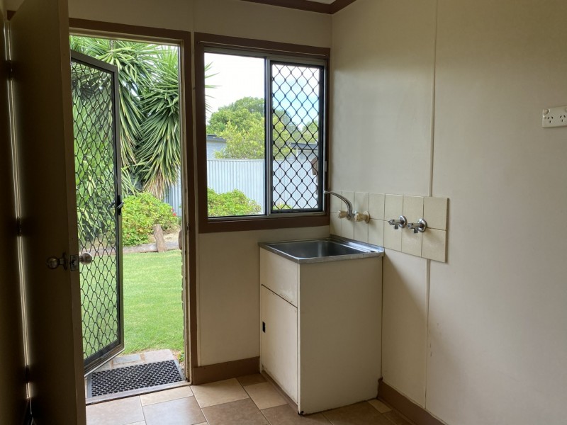13 A Booth, Kingaroy QLD 4610