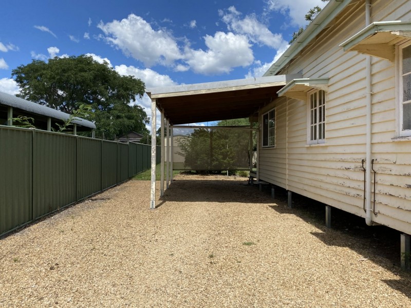 6 Norman Street, Kingaroy QLD 4610