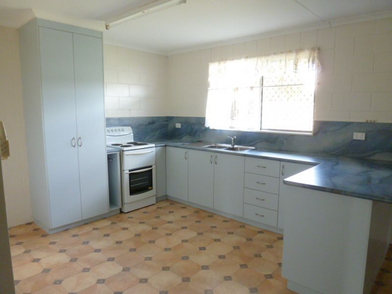 Unit 4/25 William Street, Kingaroy QLD 4610