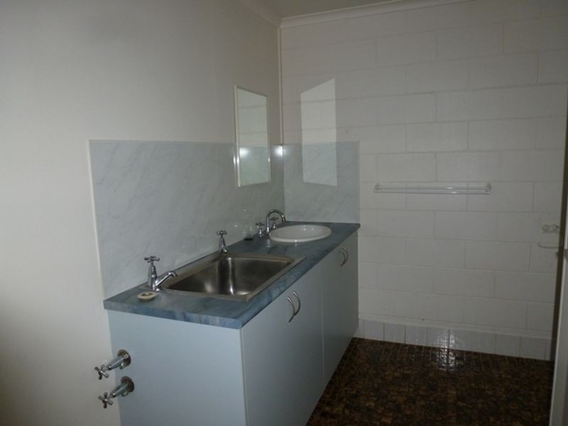 Unit 4/25 William Street, Kingaroy QLD 4610