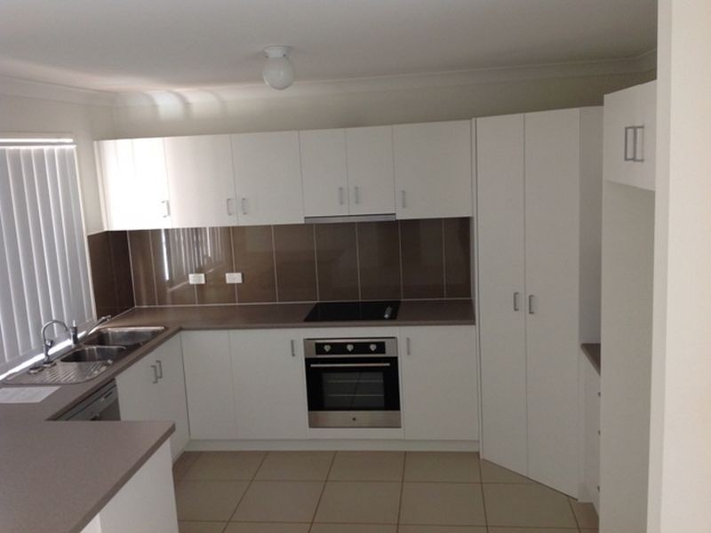 85 Buckingham Street, Kingaroy QLD 4610