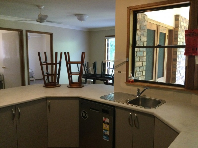 16 Murray Parade, Kingaroy QLD 4610