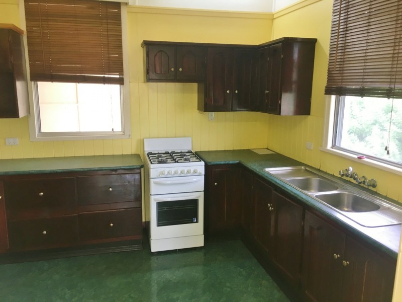 35 Belle Street, Kingaroy QLD 4610