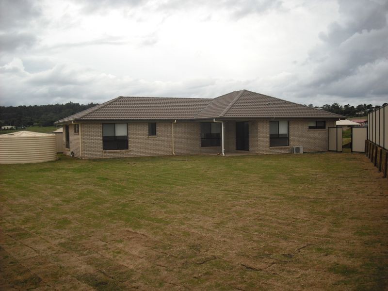 12 Lara Crt, Kingaroy QLD 4610