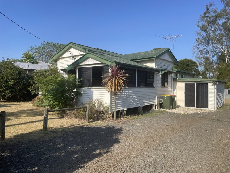 38 First Avenue, Kingaroy QLD 4610