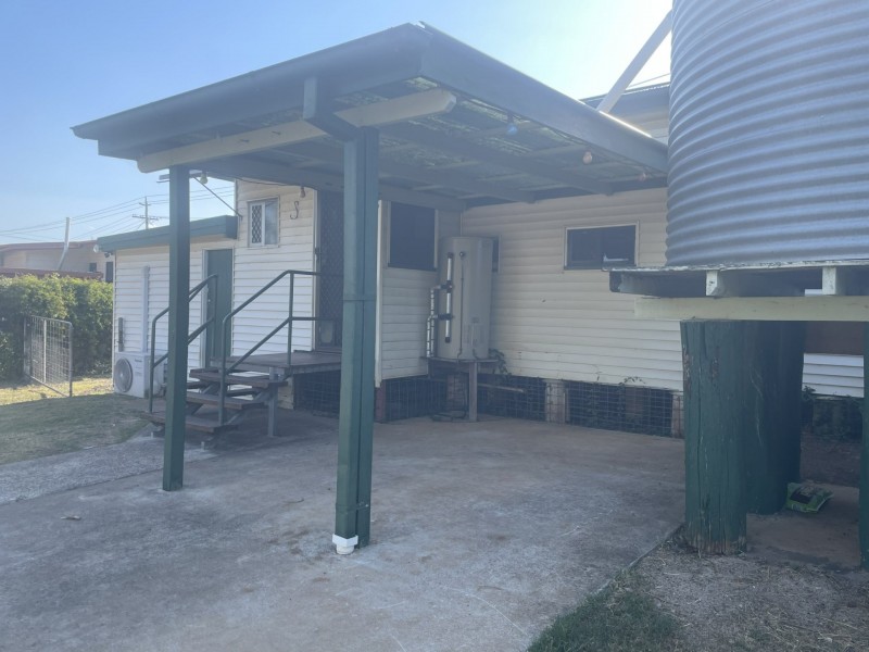 38 First Avenue, Kingaroy QLD 4610