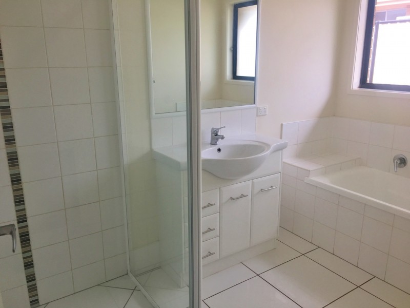 4 Lara Court, Kingaroy QLD 4610