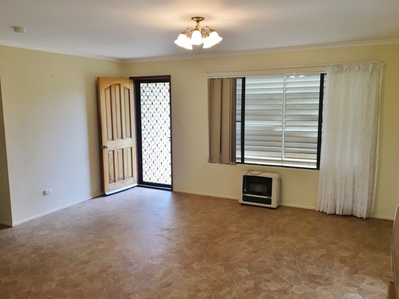 12 Windsor Circle, Kingaroy QLD 4610