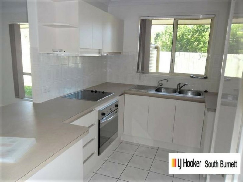 Unit 2/23 Martin Place, Kingaroy QLD 4610