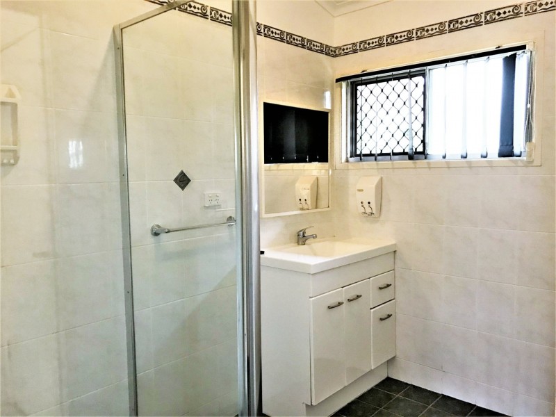 20 Windsor Circle, Kingaroy QLD 4610