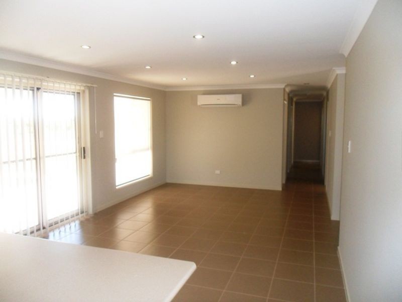 30-32 Premier Drive, Kingaroy QLD 4610