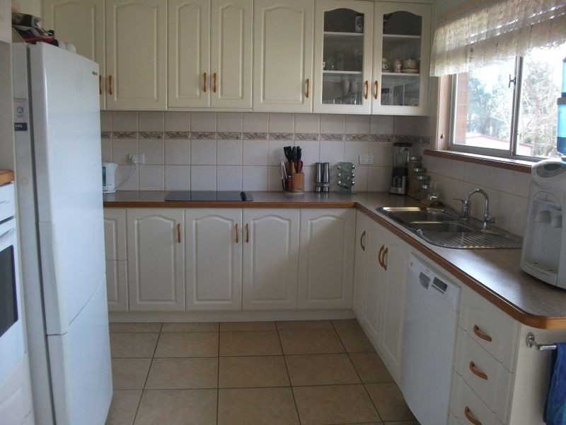 98-100 Moore Street, Kingaroy QLD 4610