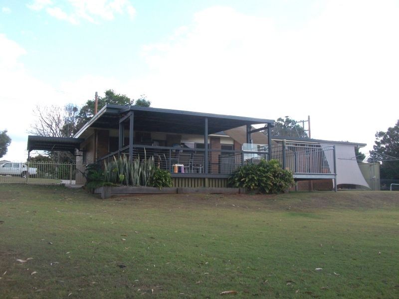 98-100 Moore Street, Kingaroy QLD 4610