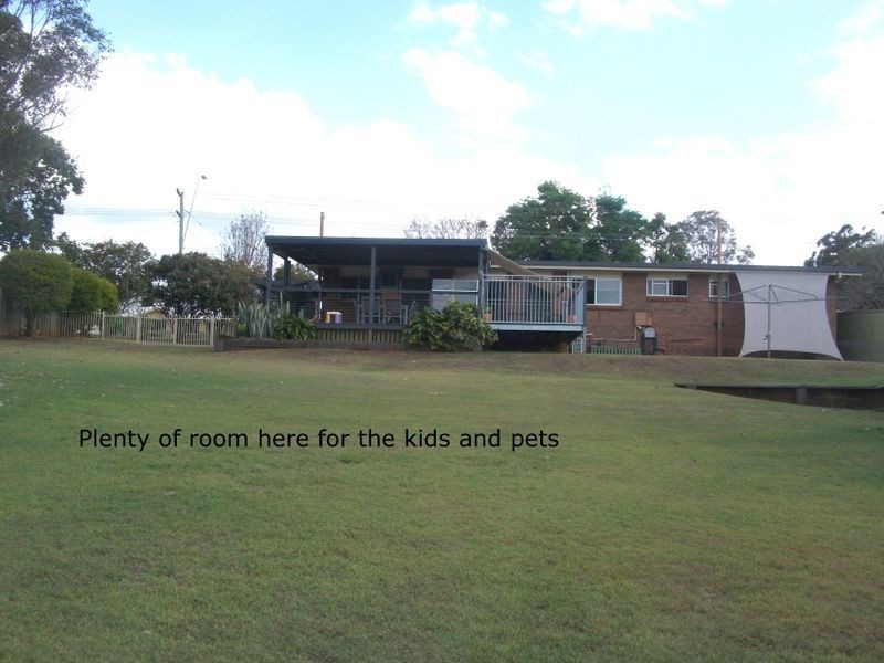 98-100 Moore Street, Kingaroy QLD 4610