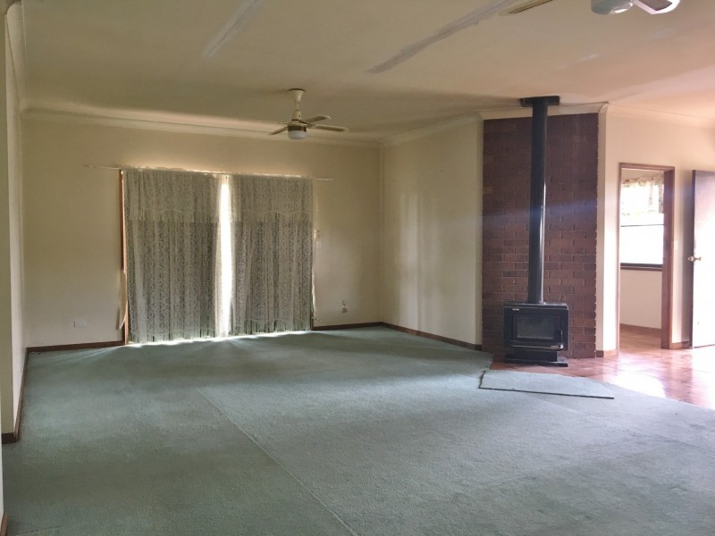 46 Hilltop Drive, Ellesmere QLD 4610