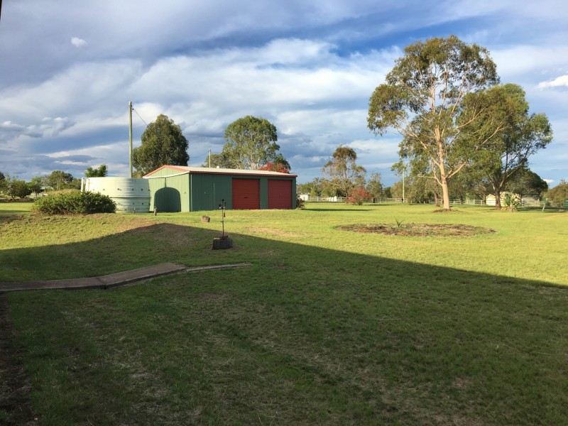 46 Hilltop Drive, Ellesmere QLD 4610