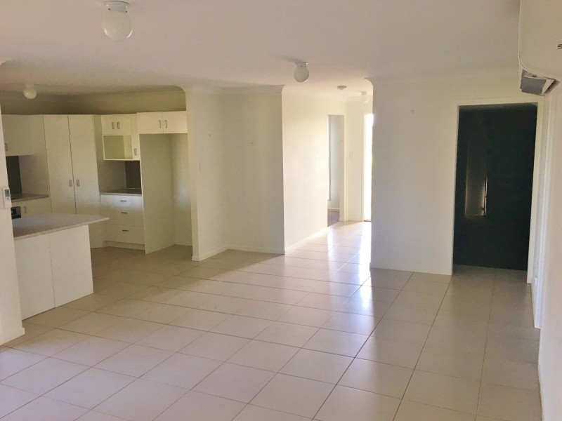 69 Buckingham Street, Kingaroy QLD 4610