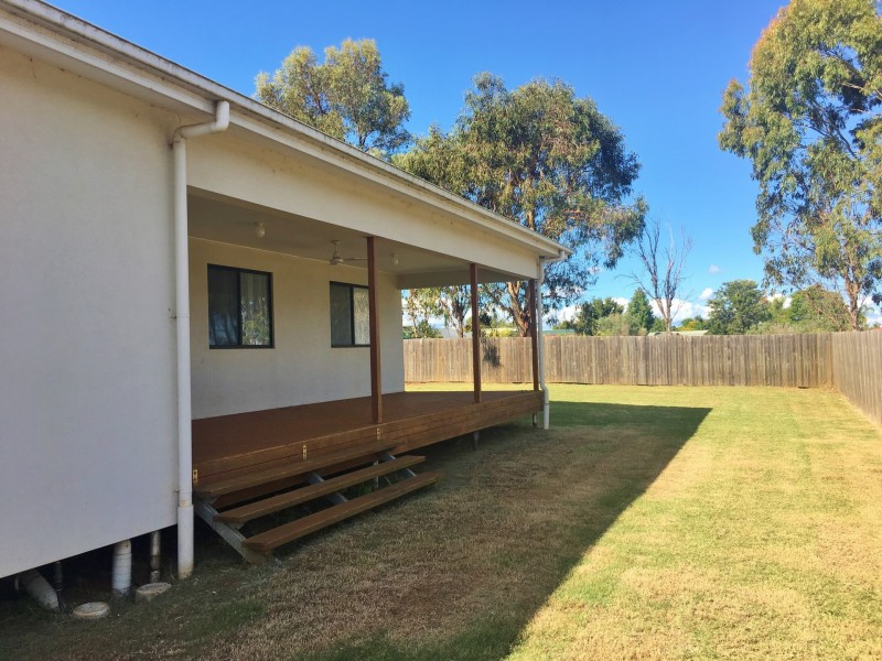 69 Buckingham Street, Kingaroy QLD 4610