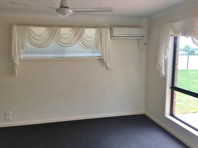 4 Lara Court, Kingaroy QLD 4610