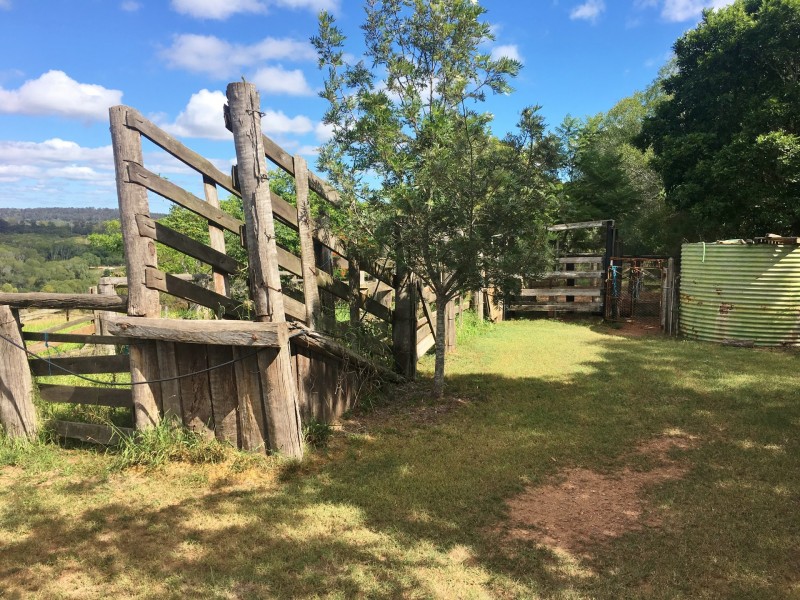 228 McAuliffes Road, Booie QLD 4610