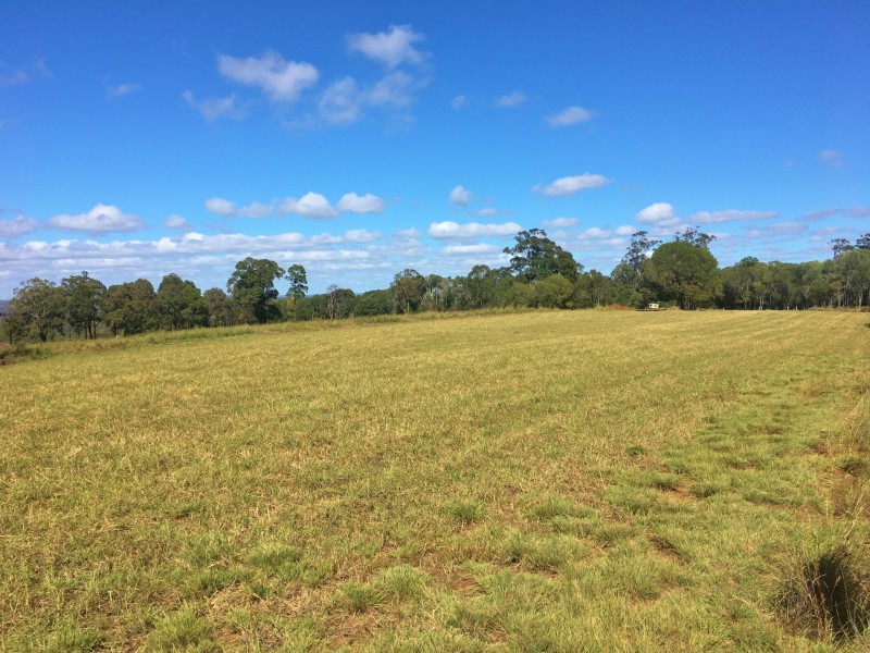 228 McAuliffes Road, Booie QLD 4610