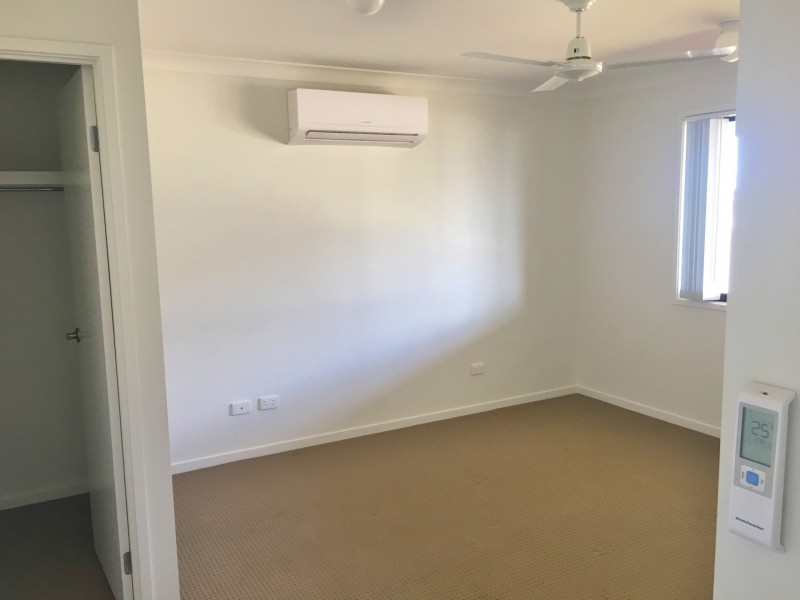 69 Buckingham St, Kingaroy QLD 4610