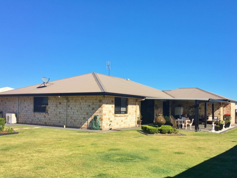 19 Darryl Crescent, Kingaroy QLD 4610