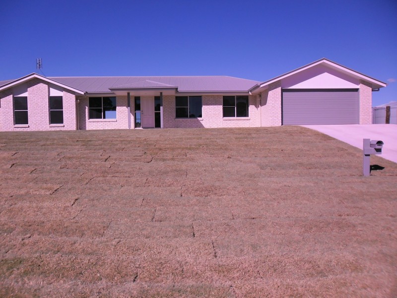 46 Lorikeet Circuit, Kingaroy QLD 4610