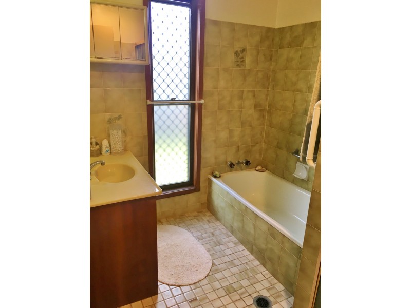 11 Buckingham Street, Kingaroy QLD 4610