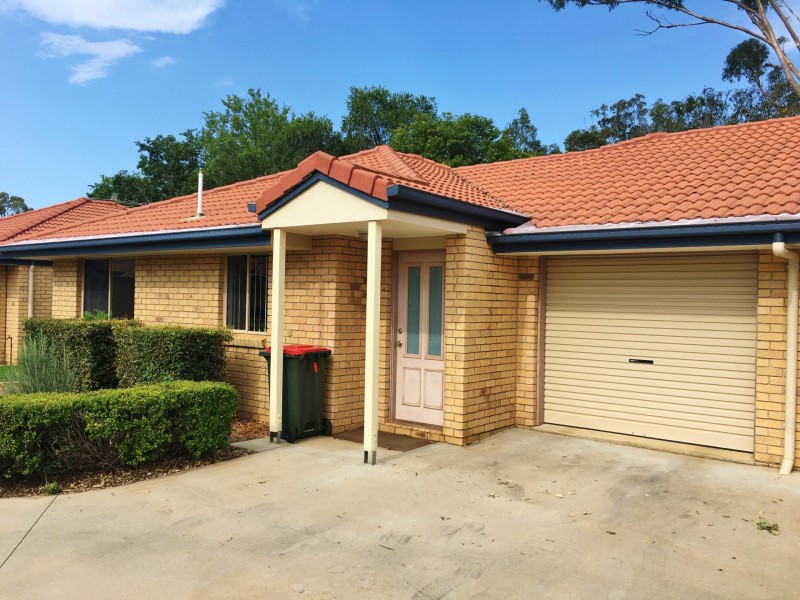Unit 4/32-34 James Street, Kingaroy QLD 4610