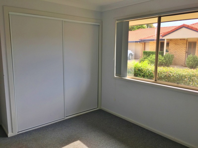 Unit 4/32-34 James Street, Kingaroy QLD 4610