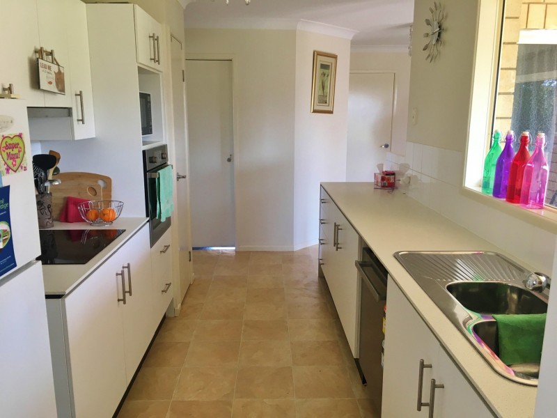 8 West Street, Kingaroy QLD 4610