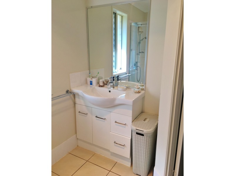 8 West Street, Kingaroy QLD 4610