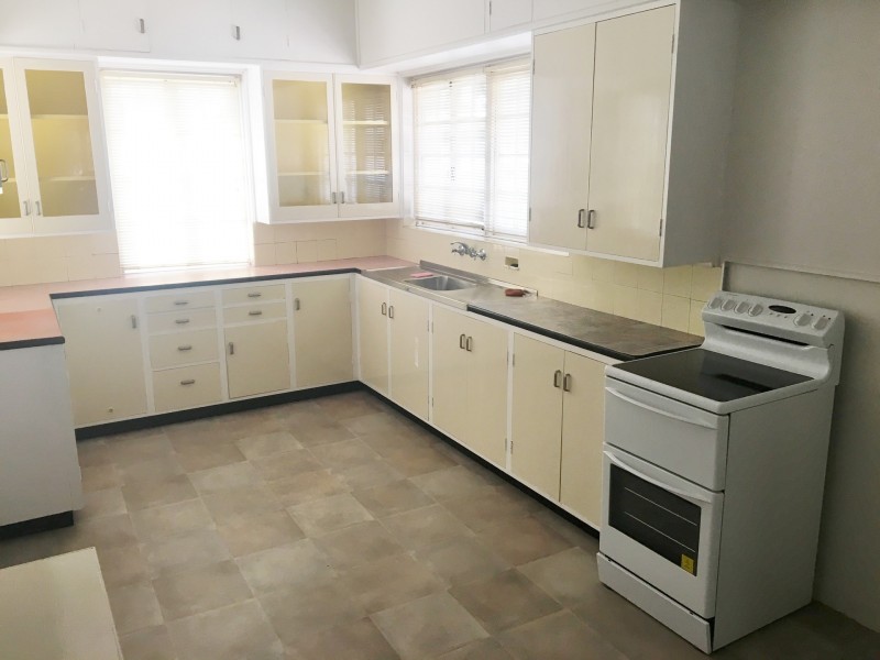70 Bramston Street, Wondai QLD 4606