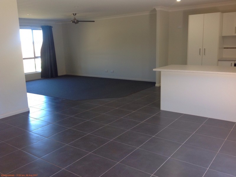 9 Prince Street, Memerambi QLD 4610