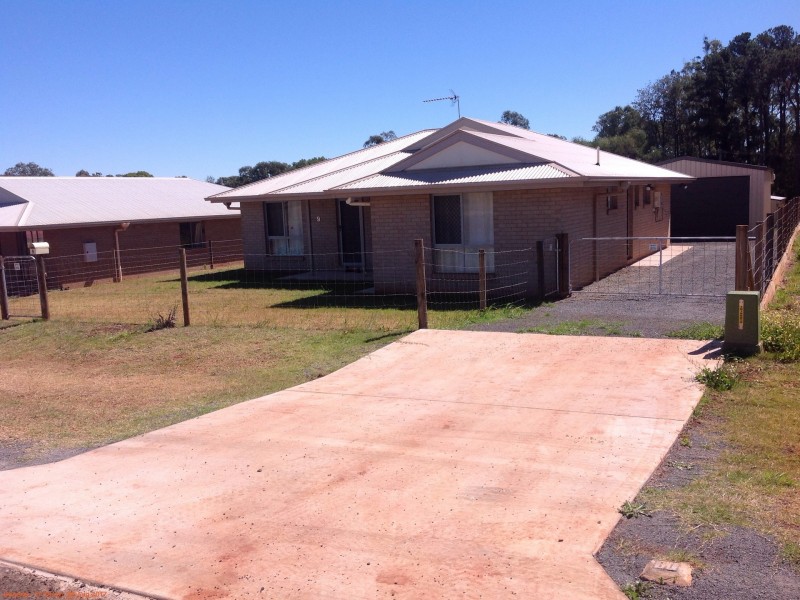 9 Prince Street, Memerambi QLD 4610