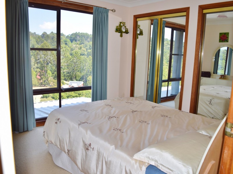 49 Bowerbird Lane, Bunya Mountains QLD 4405